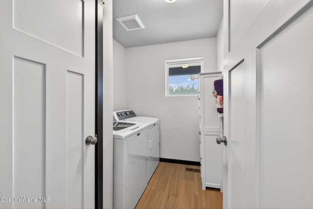 30974 N Alice CT, Athol, ID 83801