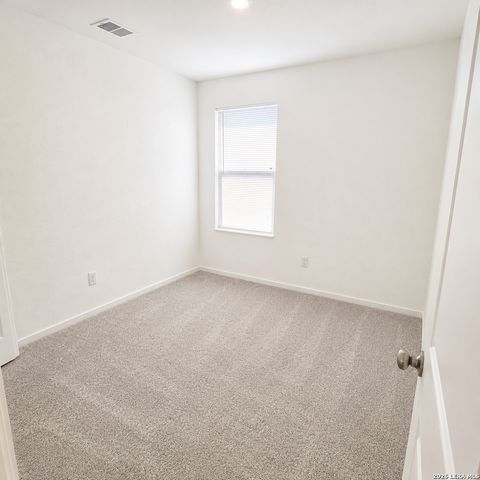 738 Thea Meadows, Marion, TX 78124