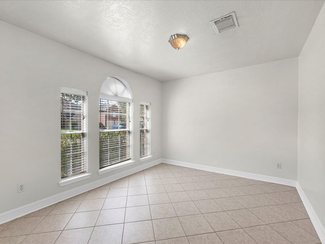 4019 Leighann Lane Drive, Houston, TX 77047