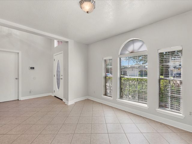 4019 Leighann Lane Drive, Houston, TX 77047