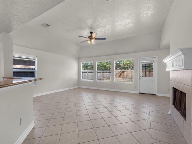 4019 Leighann Lane Drive, Houston, TX 77047