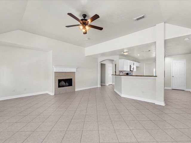 4019 Leighann Lane Drive, Houston, TX 77047