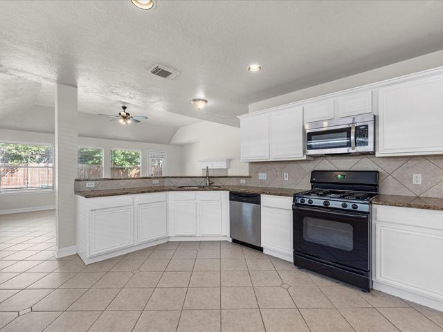 4019 Leighann Lane Drive, Houston, TX 77047