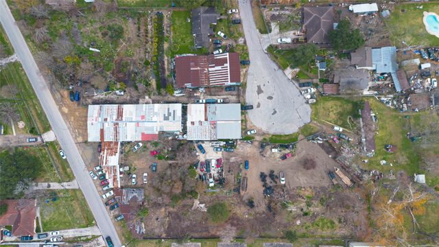 521 Blue Bell Road, Houston, TX 77037