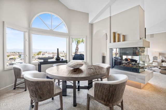 1758 Emerald Isle Way, Oxnard, CA 93035