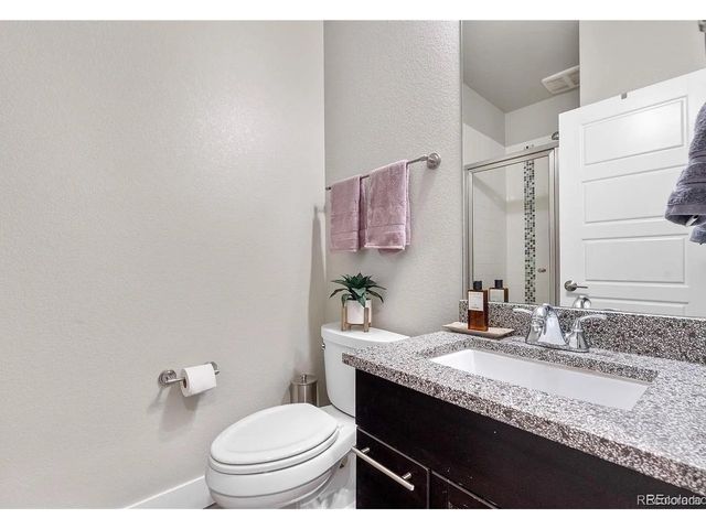 9154 E 37th Ave, Denver, CO 80238