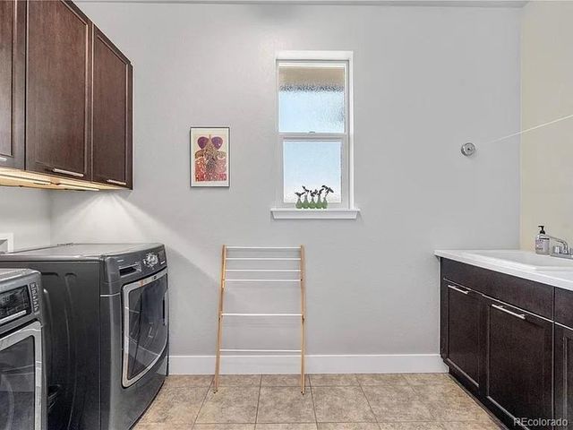 9154 E 37th Ave, Denver, CO 80238