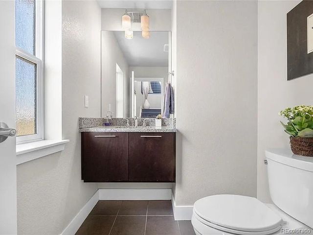 9154 E 37th Ave, Denver, CO 80238