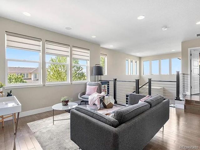 9154 E 37th Ave, Denver, CO 80238