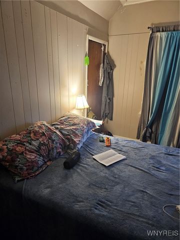 81 Kingston Place, Buffalo, NY 14210