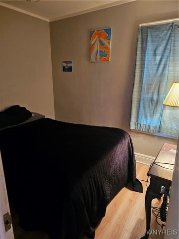 81 Kingston Place, Buffalo, NY 14210