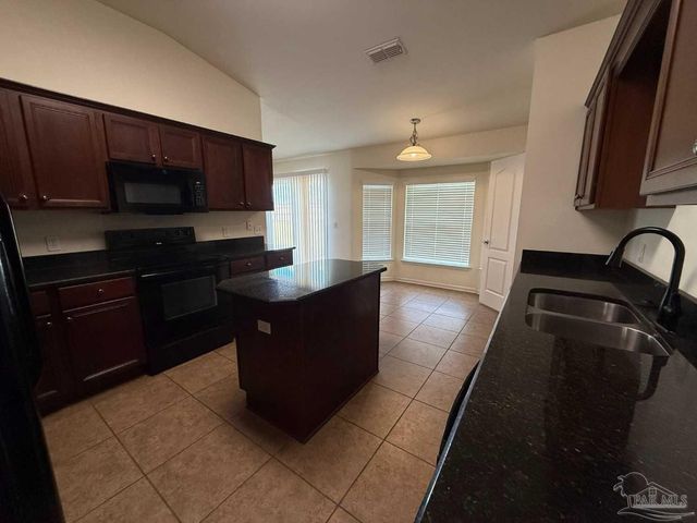 5468 Turbine Way, Pace, FL 32571