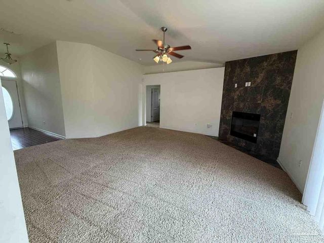 5468 Turbine Way, Pace, FL 32571
