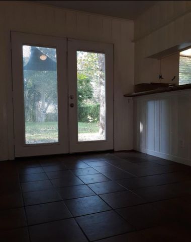 6417 Edgemoor Drive, Houston, TX 77074