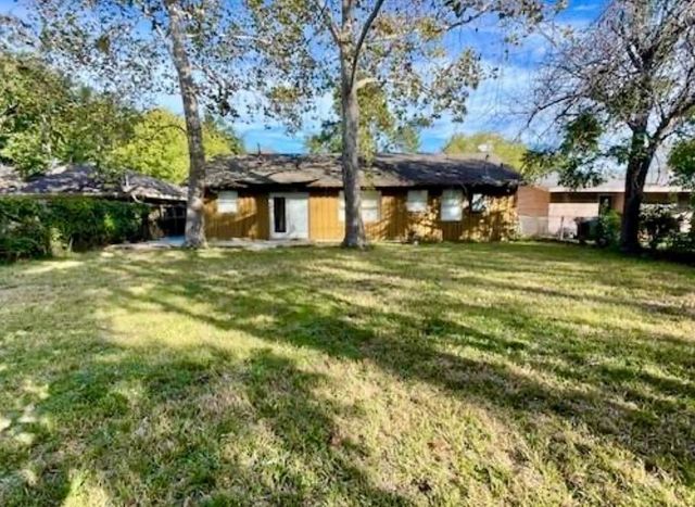 6417 Edgemoor Drive, Houston, TX 77074