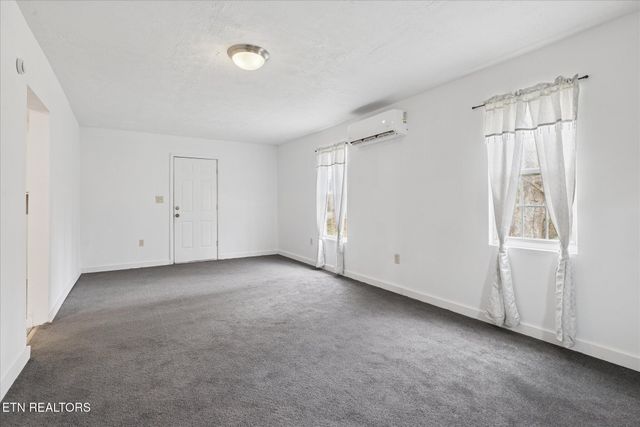 2535 Chapman Hwy, Sevierville, TN 37876