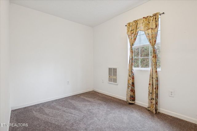 2535 Chapman Hwy, Sevierville, TN 37876