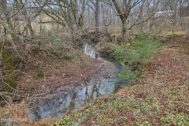 2535 Chapman Hwy, Sevierville, TN 37876