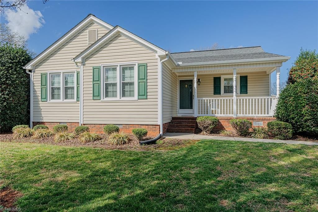 303 N Seventh Street, Mebane, NC 27302