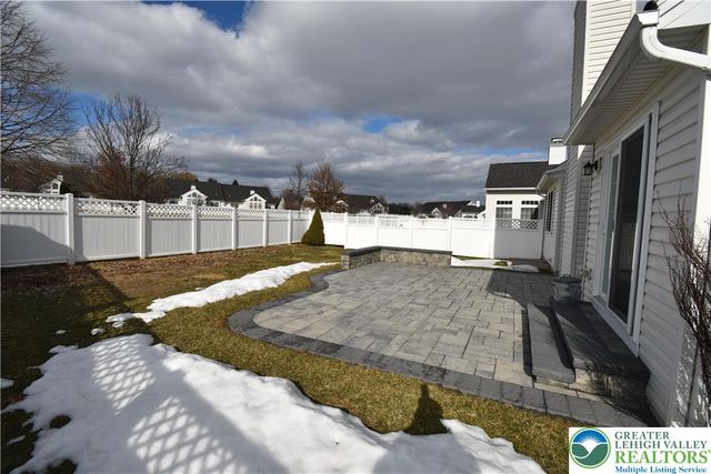 1258 Briarwood Lane, Easton, PA 18040