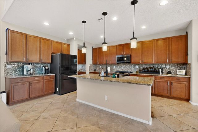 8712 Vista Cumbre Road NW, Albuquerque, NM 87120
