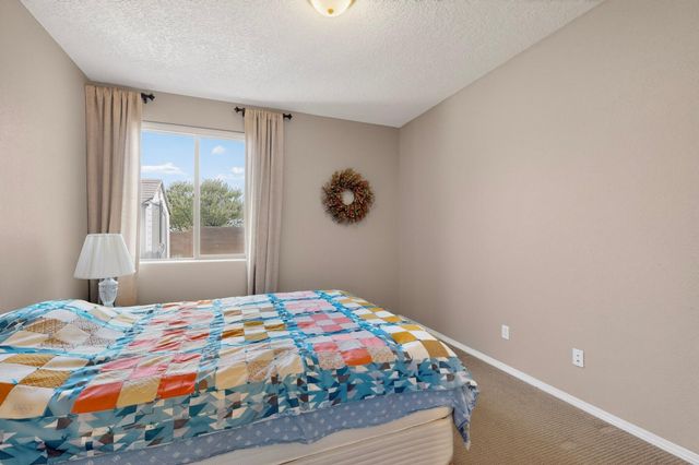 8712 Vista Cumbre Road NW, Albuquerque, NM 87120