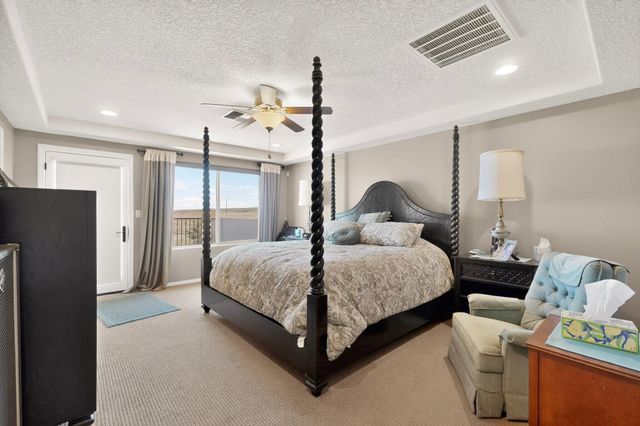 8712 Vista Cumbre Road NW, Albuquerque, NM 87120