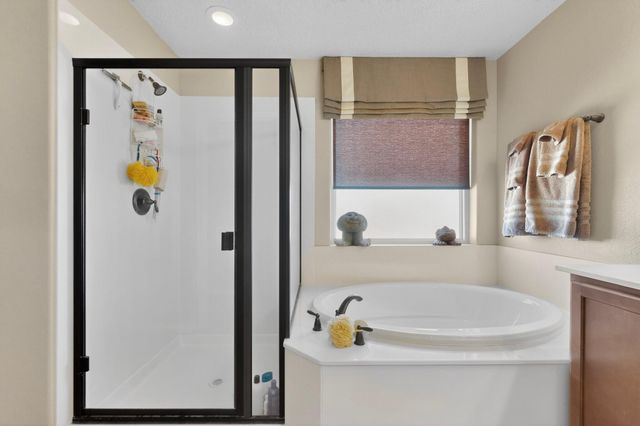 8712 Vista Cumbre Road NW, Albuquerque, NM 87120
