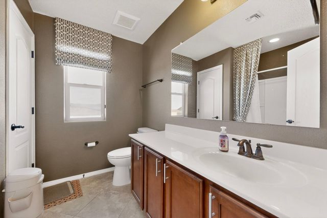 8712 Vista Cumbre Road NW, Albuquerque, NM 87120
