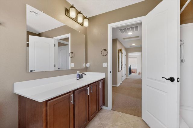 8712 Vista Cumbre Road NW, Albuquerque, NM 87120