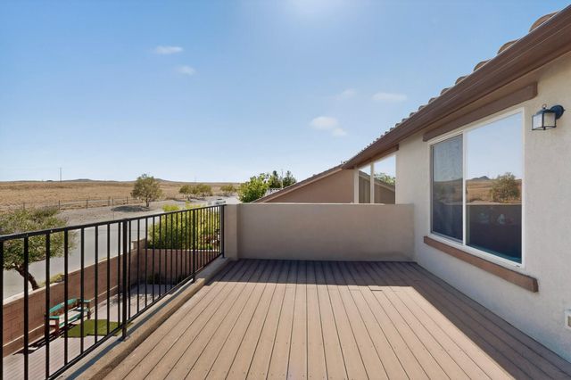 8712 Vista Cumbre Road NW, Albuquerque, NM 87120