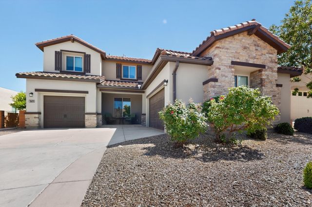 8712 Vista Cumbre Road NW, Albuquerque, NM 87120