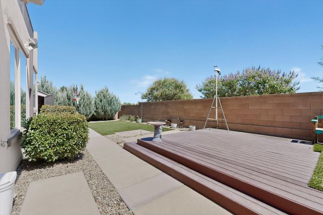 8712 Vista Cumbre Road NW, Albuquerque, NM 87120