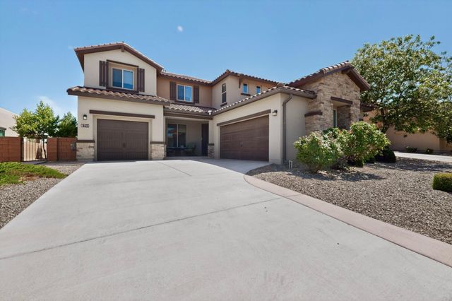 8712 Vista Cumbre Road NW, Albuquerque, NM 87120