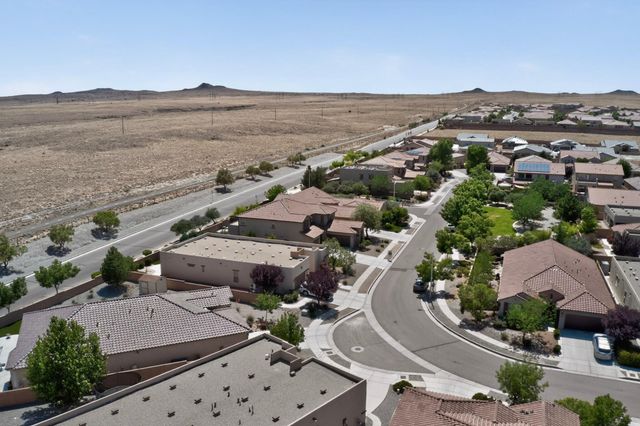 8712 Vista Cumbre Road NW, Albuquerque, NM 87120