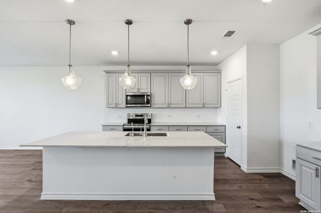 166 THORNY GROVE, San Antonio, TX 78253