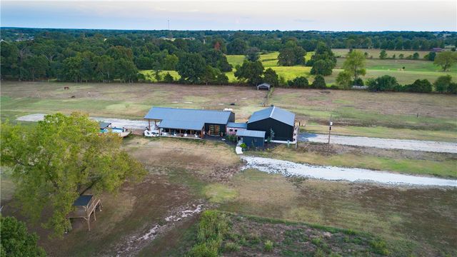 16456 Easterling Road, Pea Ridge, AR 72751
