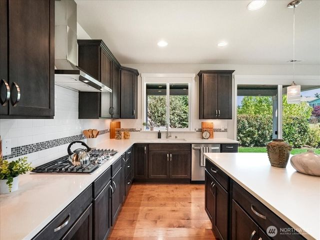 13622 NE 129th Drive, Kirkland, WA 98034