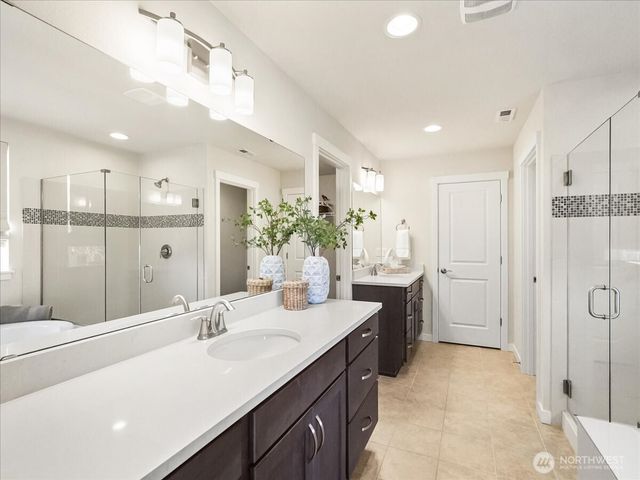 13622 NE 129th Drive, Kirkland, WA 98034