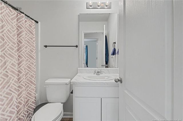 1717 Ennismore Road, Hope Mills, NC 28348