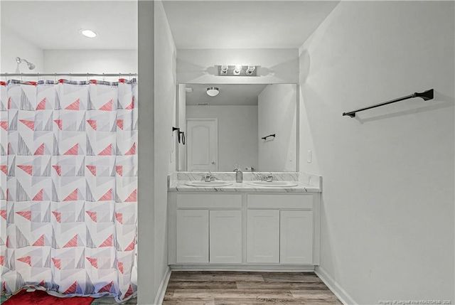 1717 Ennismore Road, Hope Mills, NC 28348