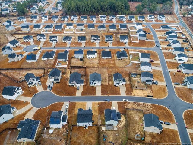 1717 Ennismore Road, Hope Mills, NC 28348