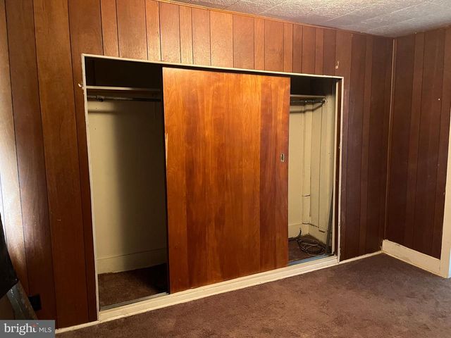 13 S FRONT ST, Mifflintown, PA 17059