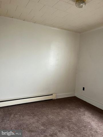 13 S FRONT ST, Mifflintown, PA 17059