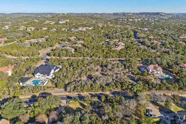 17507 Navigation LN, Lago Vista, TX 78645