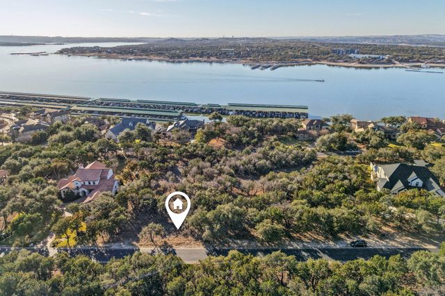 17507 Navigation LN, Lago Vista, TX 78645