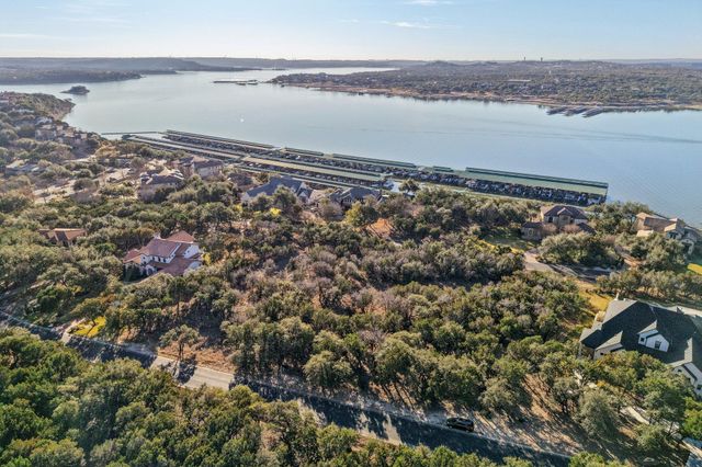 17507 Navigation LN, Lago Vista, TX 78645