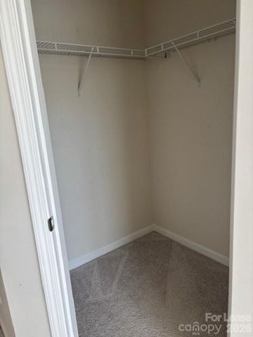 13931 Castle Nook Drive, Charlotte, NC 28273