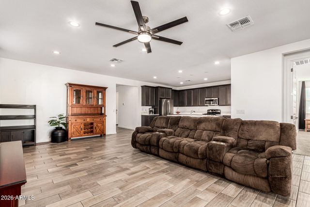 19866 N WILFORD Avenue, Maricopa, AZ 85138