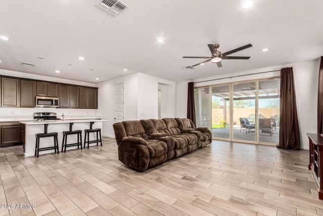 19866 N WILFORD Avenue, Maricopa, AZ 85138